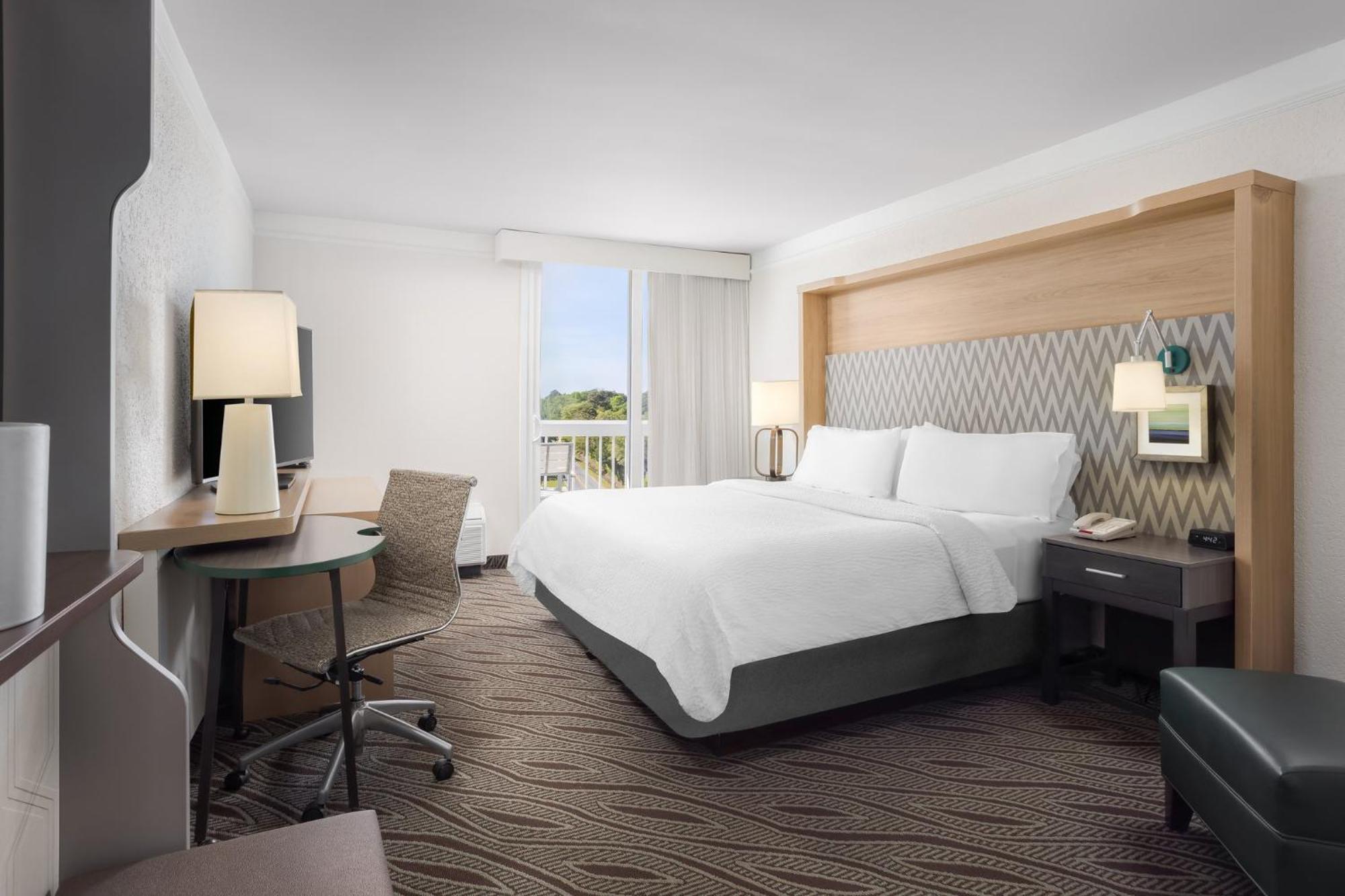 Holiday Inn Resort Oceanfront At Surfside Beach By Ihg Exterior photo